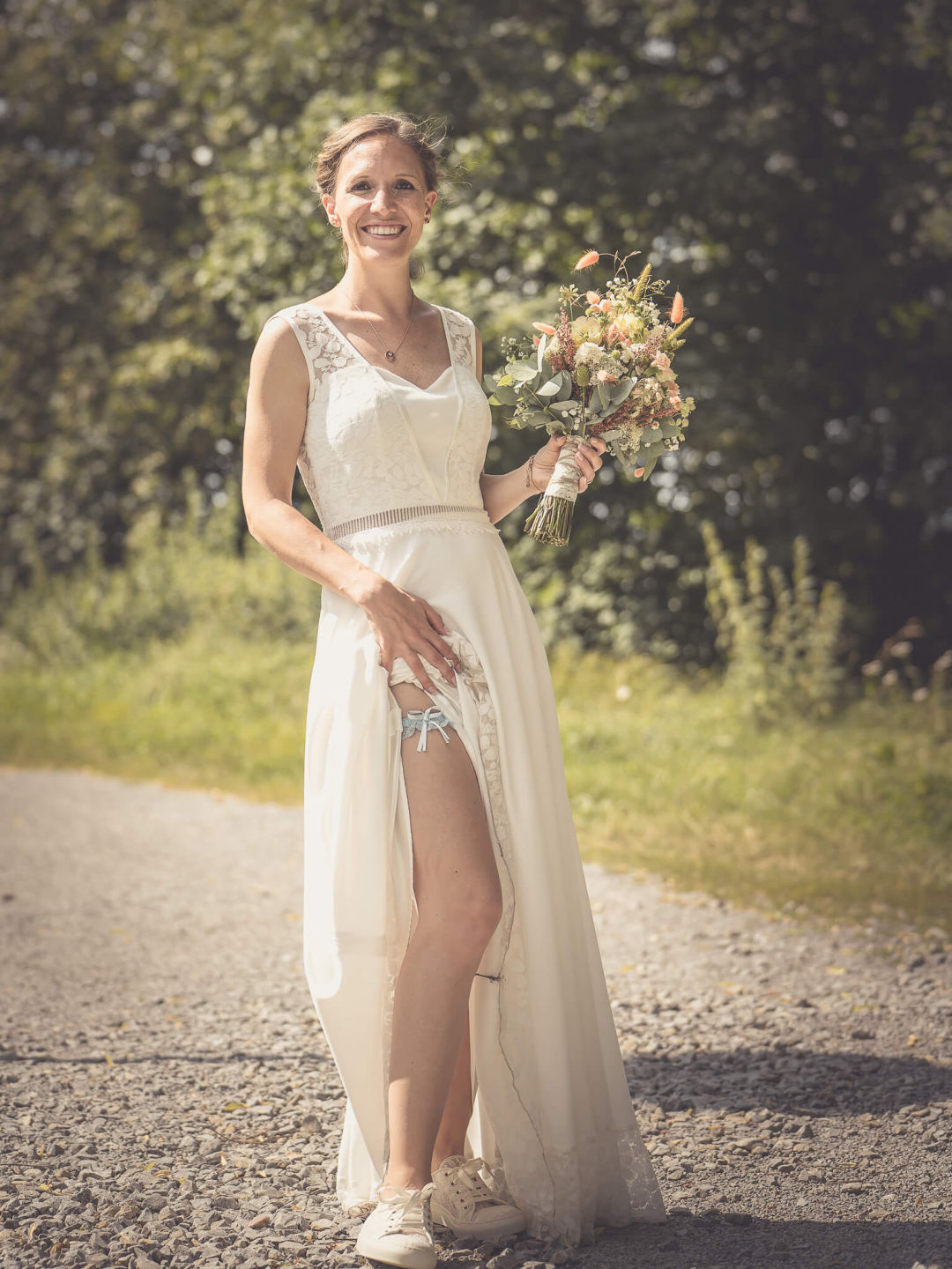 Hochzeit-Braut-mit-Strumpfband