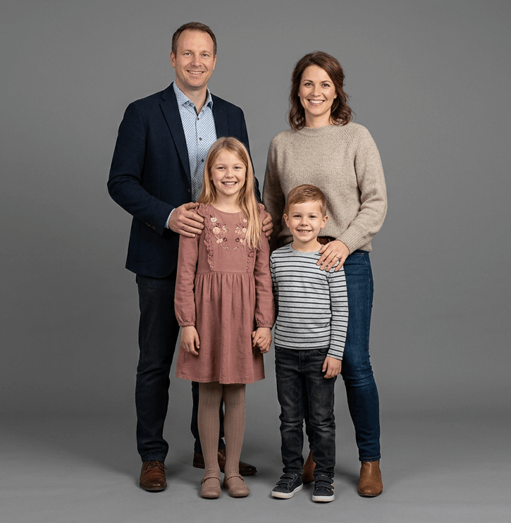 familie 725x742