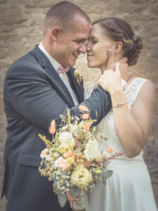 hochzeit romantik fotogradie sinsheim weiler 829x1105