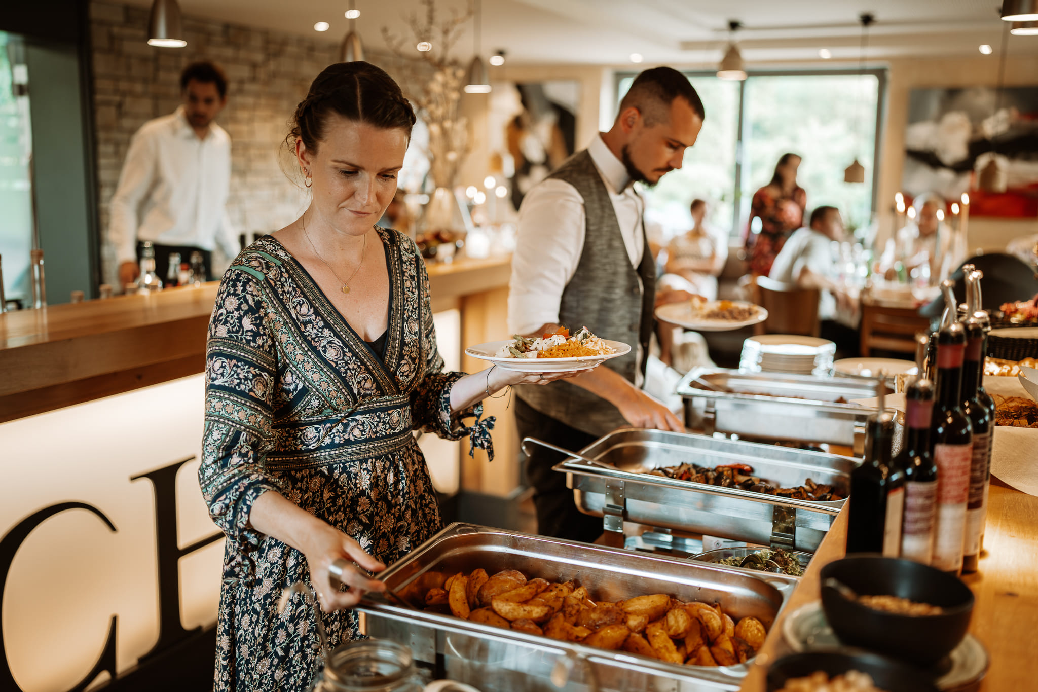 hochzeit buffet gaeste